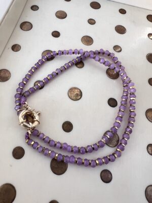 Colar pedras roxo lilas com disquinhos em hematitas