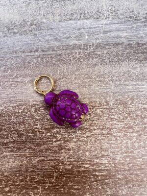Pingente tartaruga roxo