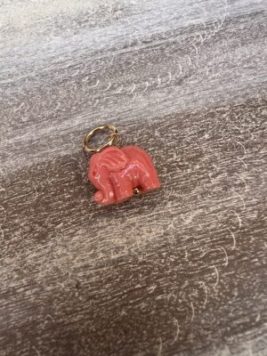 Pingente mini elefante laranja salmão